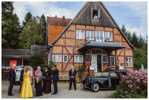 Hochzeitsfotograf Hotel Waldhof auf Herrenland Mölln, emotionale Hochzeitsreportagen in Lübeck Mööln, Scharbeutz, Travemünde www.studioamkanal.de